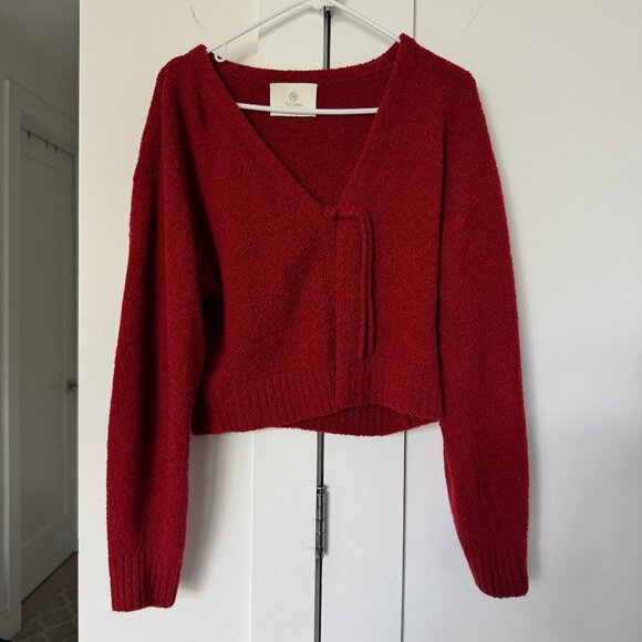 SOLD Neiwai cardigan Red - Picture 2 of 5